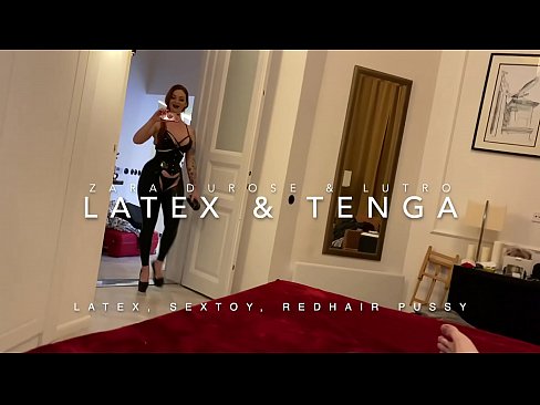 ❤️ Leas-phiuthar le ceann ruadh ann an deise latex air a fucked le stepbrother Porno  leinn  ﹏
